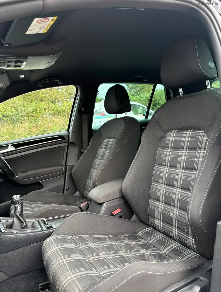 2016 Volkswagen Golf – photo 8