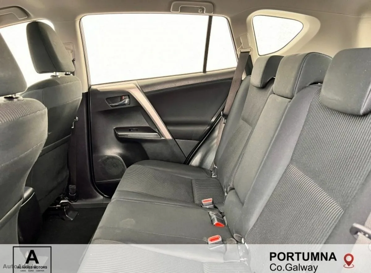 2017 Toyota RAV4 – photo 6
