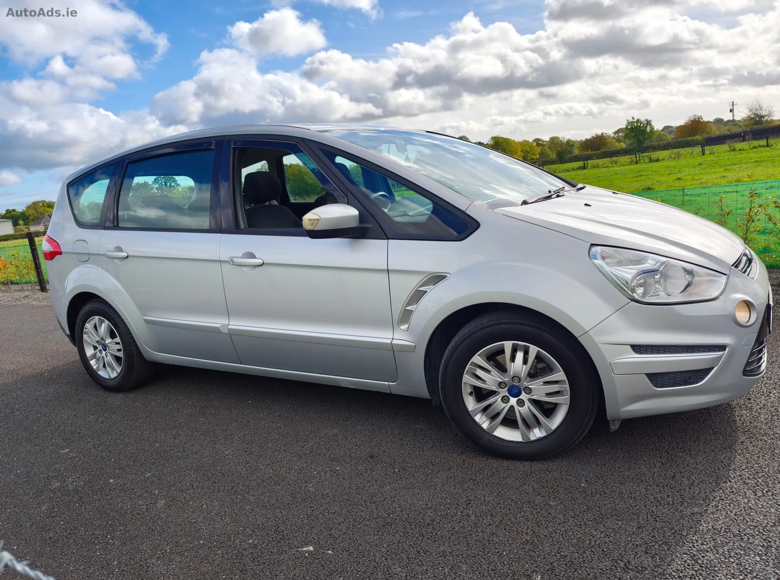 2011 Ford S-Max – photo 2