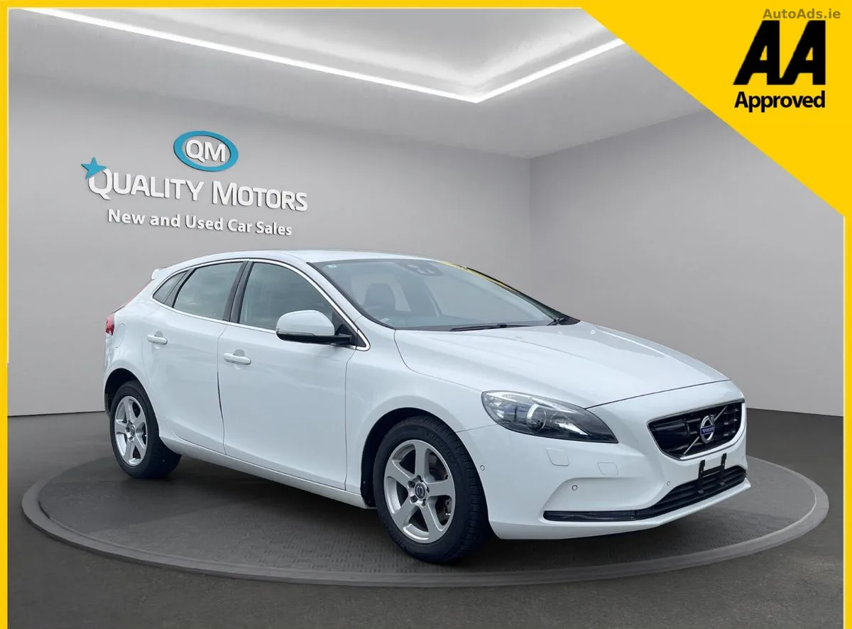 2015 Volvo V40