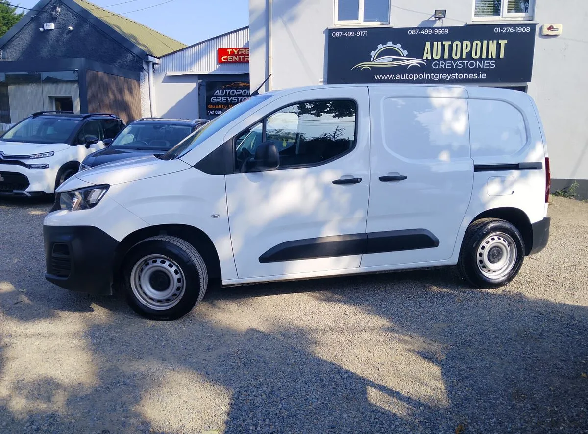 2021 Peugeot Partner – photo 4