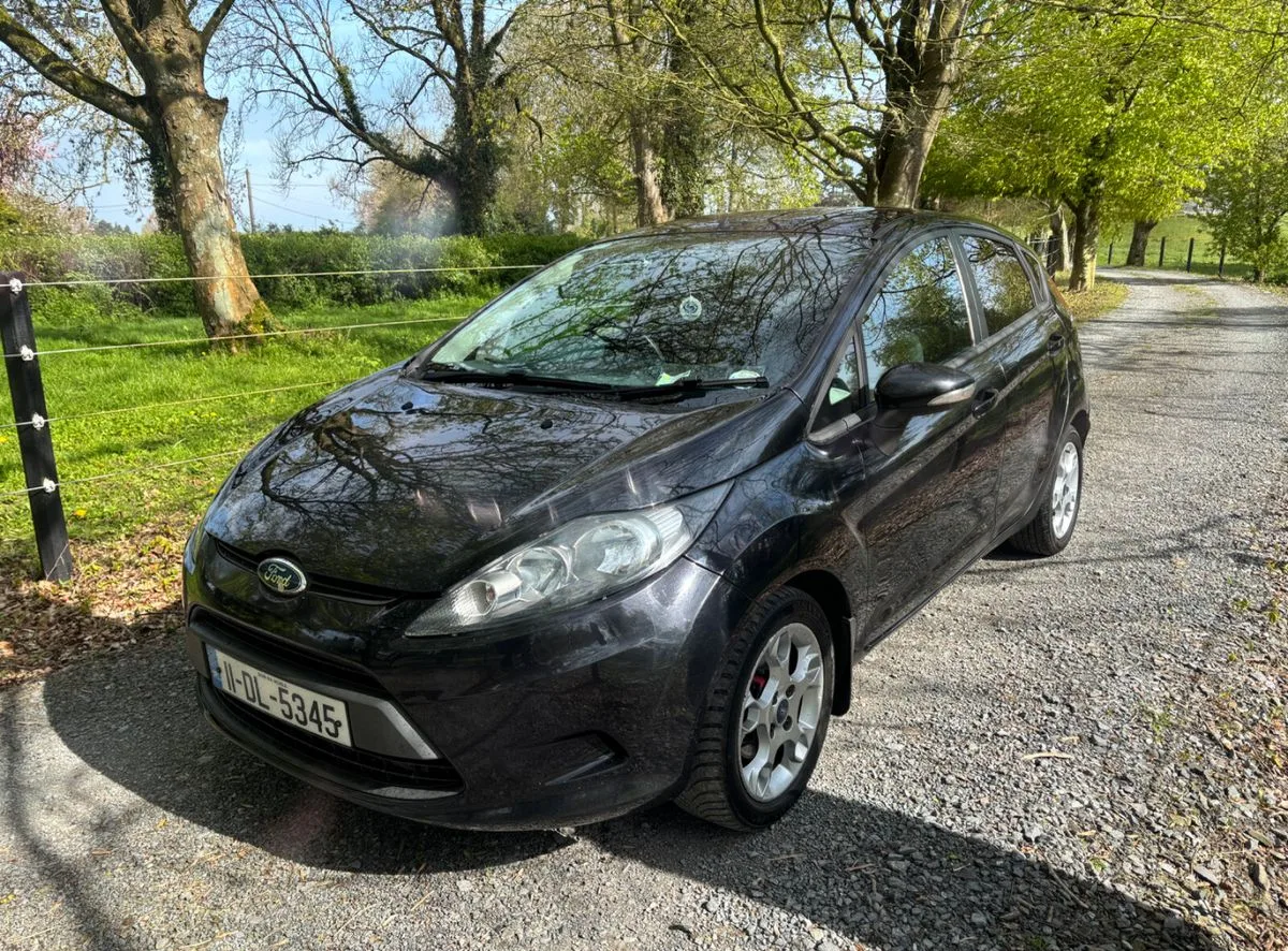 2011 Ford Fiesta – photo 3
