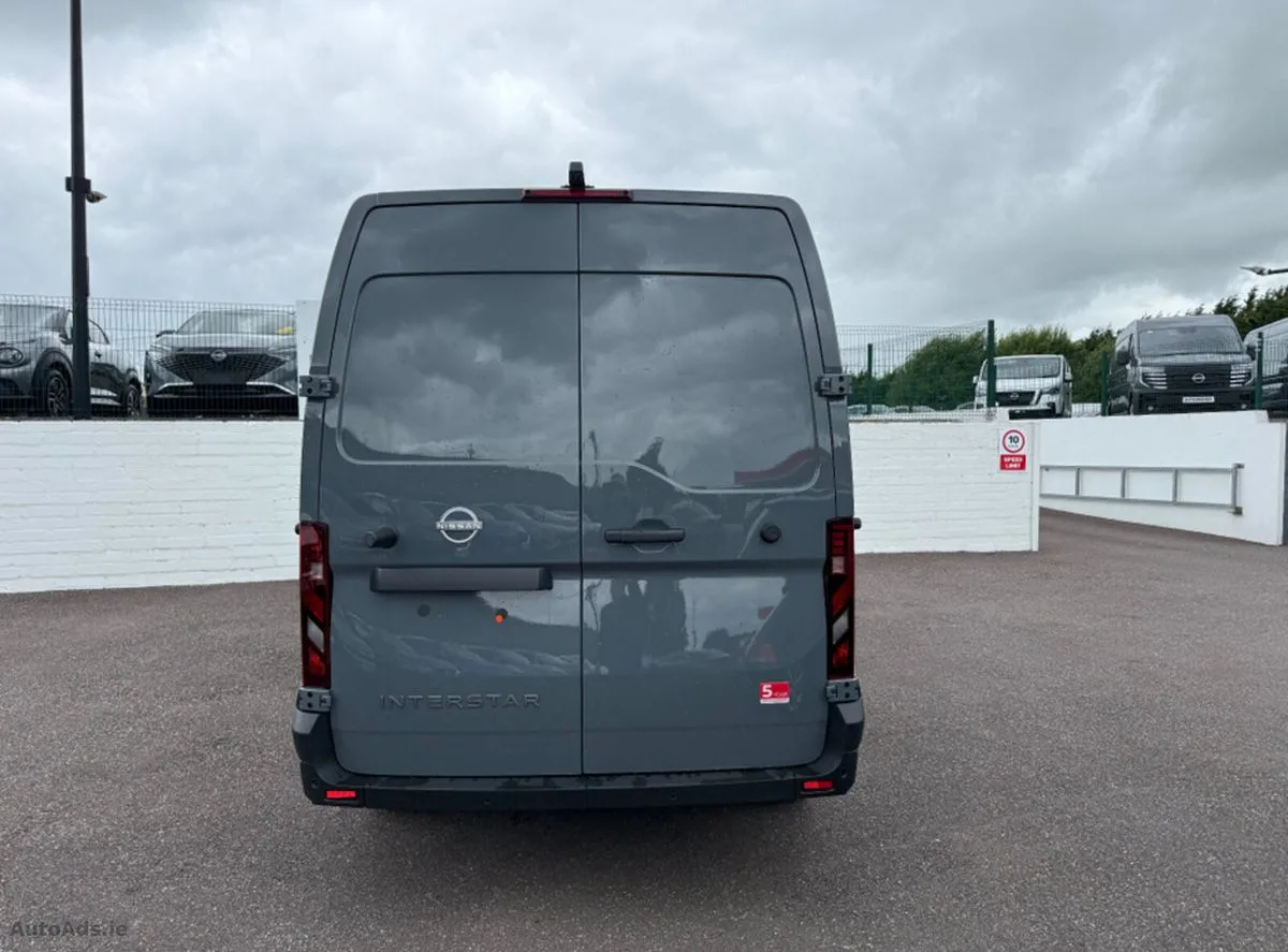 2026 Nissan Interstar – photo 7
