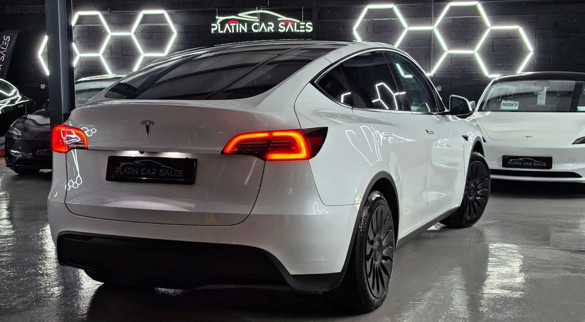 2023 Tesla Model Y – photo 7