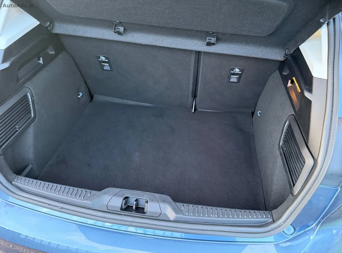 2020 Ford Focus – photo 11