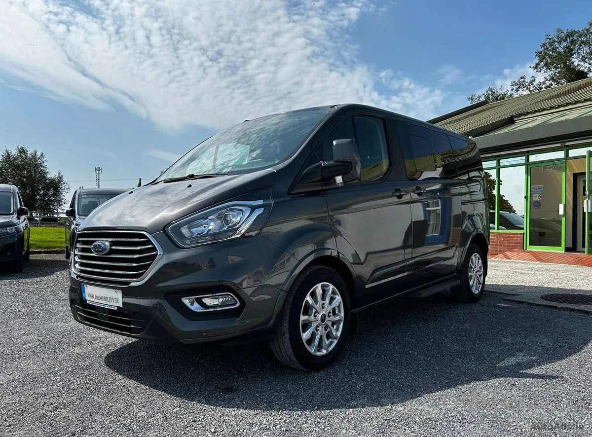 2021 Ford Tourneo Custom – photo 3
