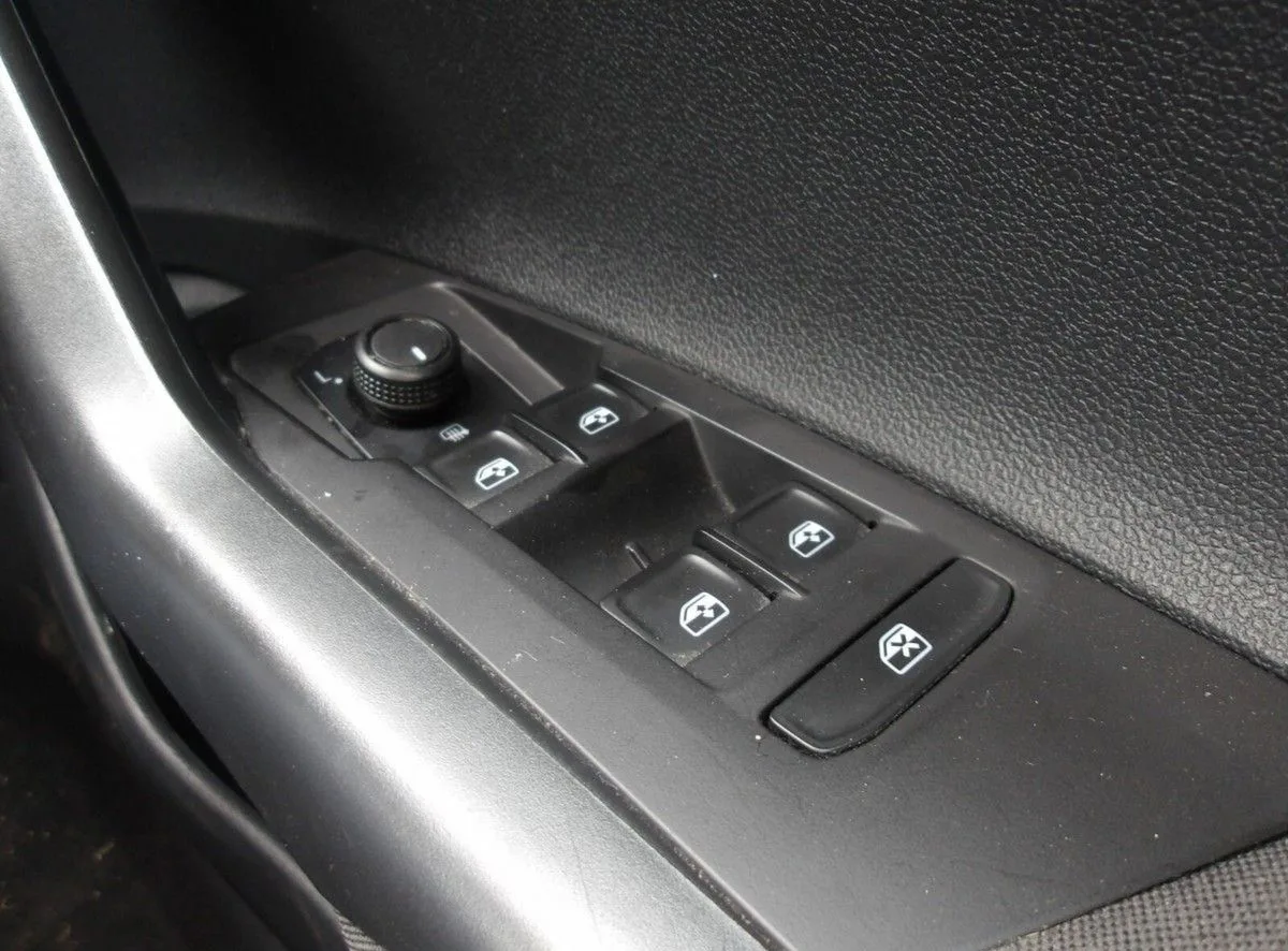 2020 Volkswagen Polo – photo 17