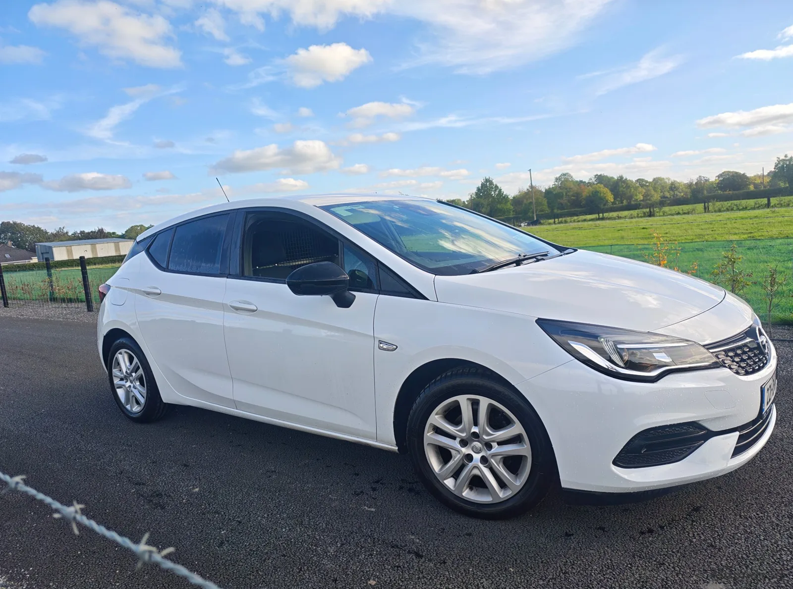 2022 Opel Astra – photo 2