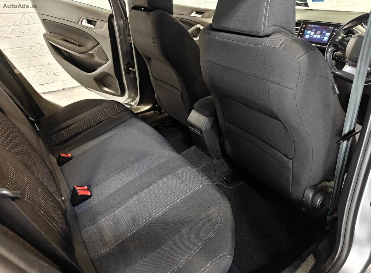 2016 Peugeot 308 – photo 16