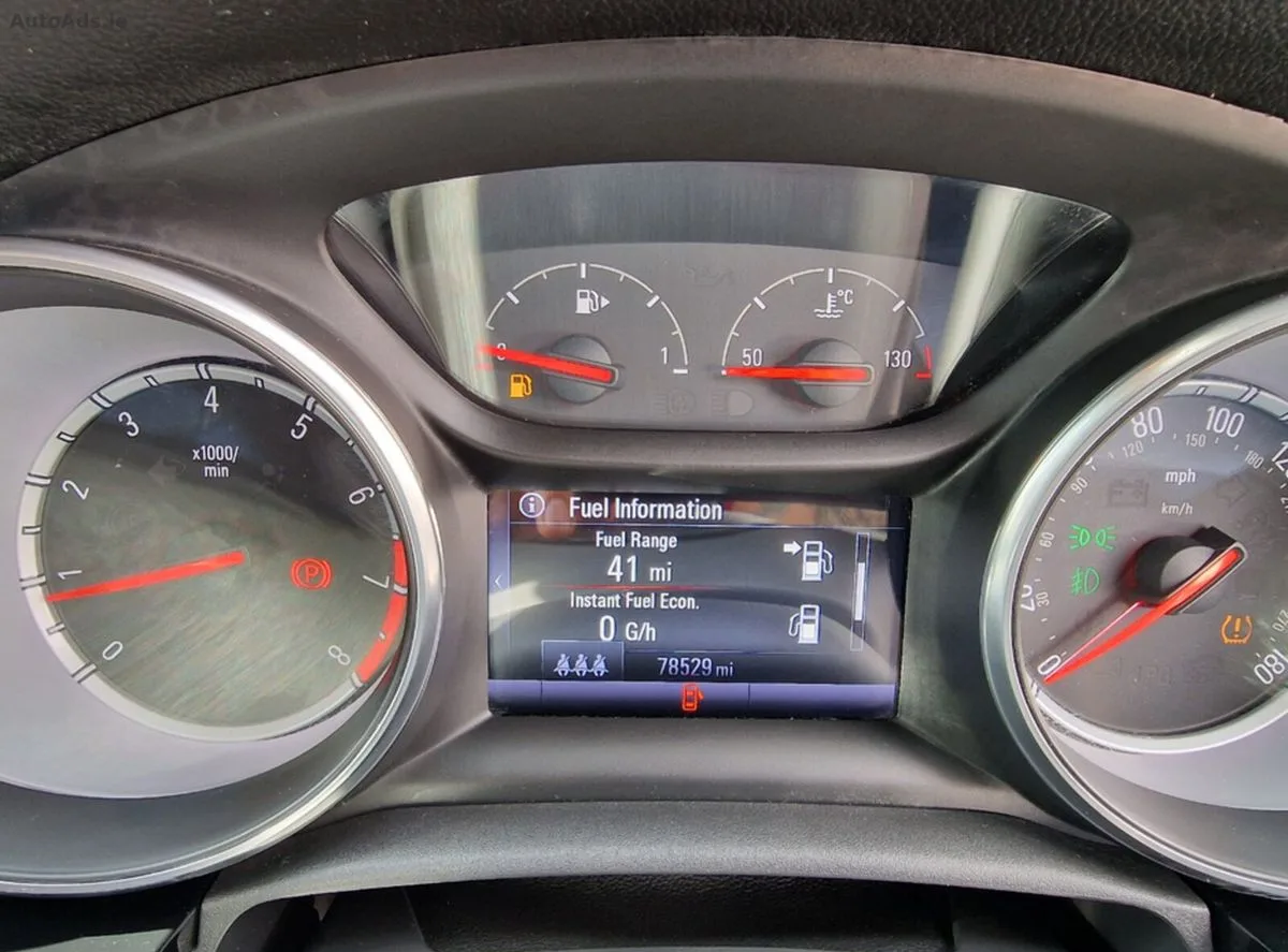 2017 Vauxhall Astra – photo 19
