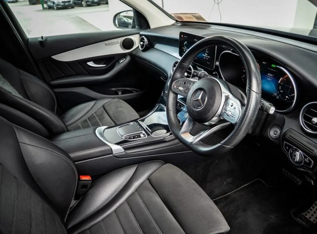 2022 Mercedes-Benz GLC – photo 8