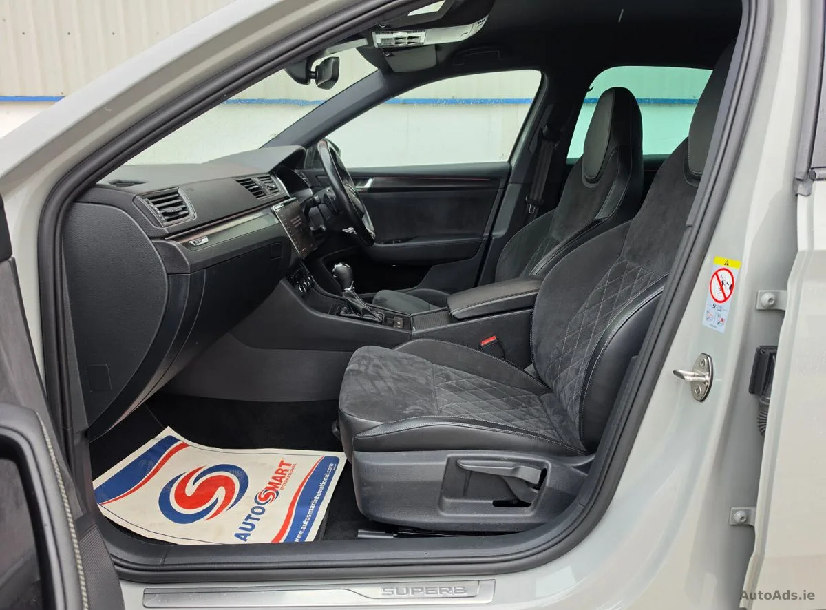 2022 Skoda Superb – photo 18