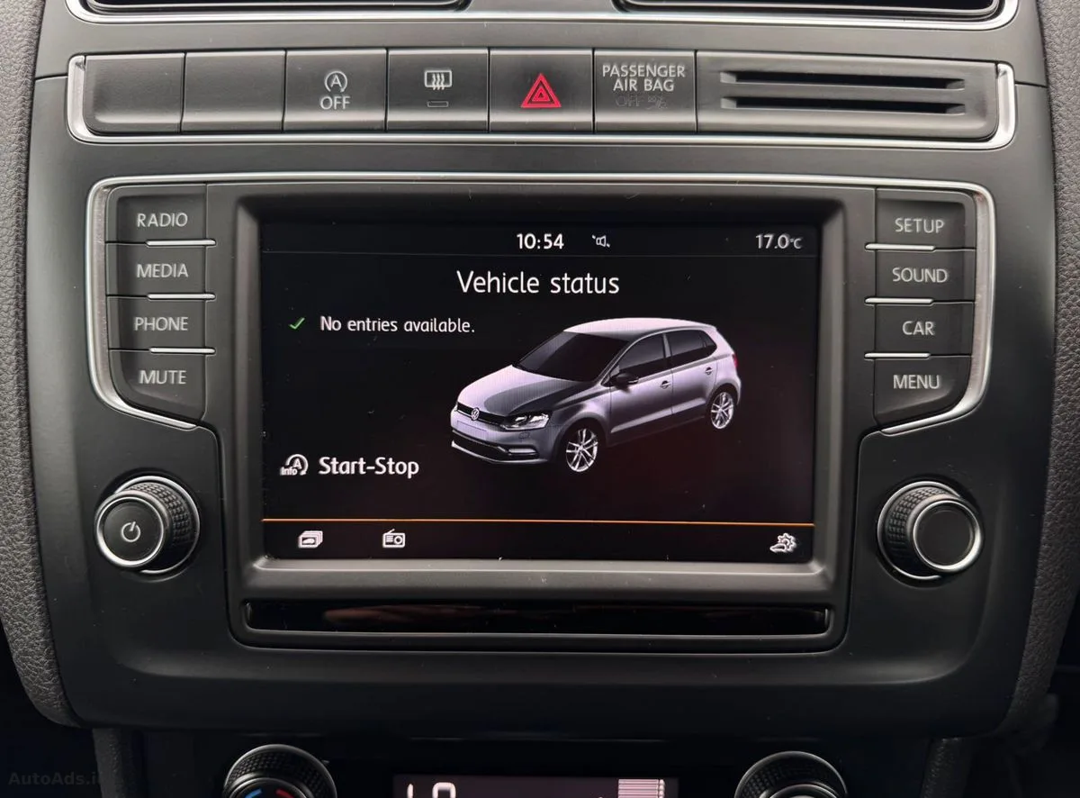 2015 Volkswagen Polo – photo 19