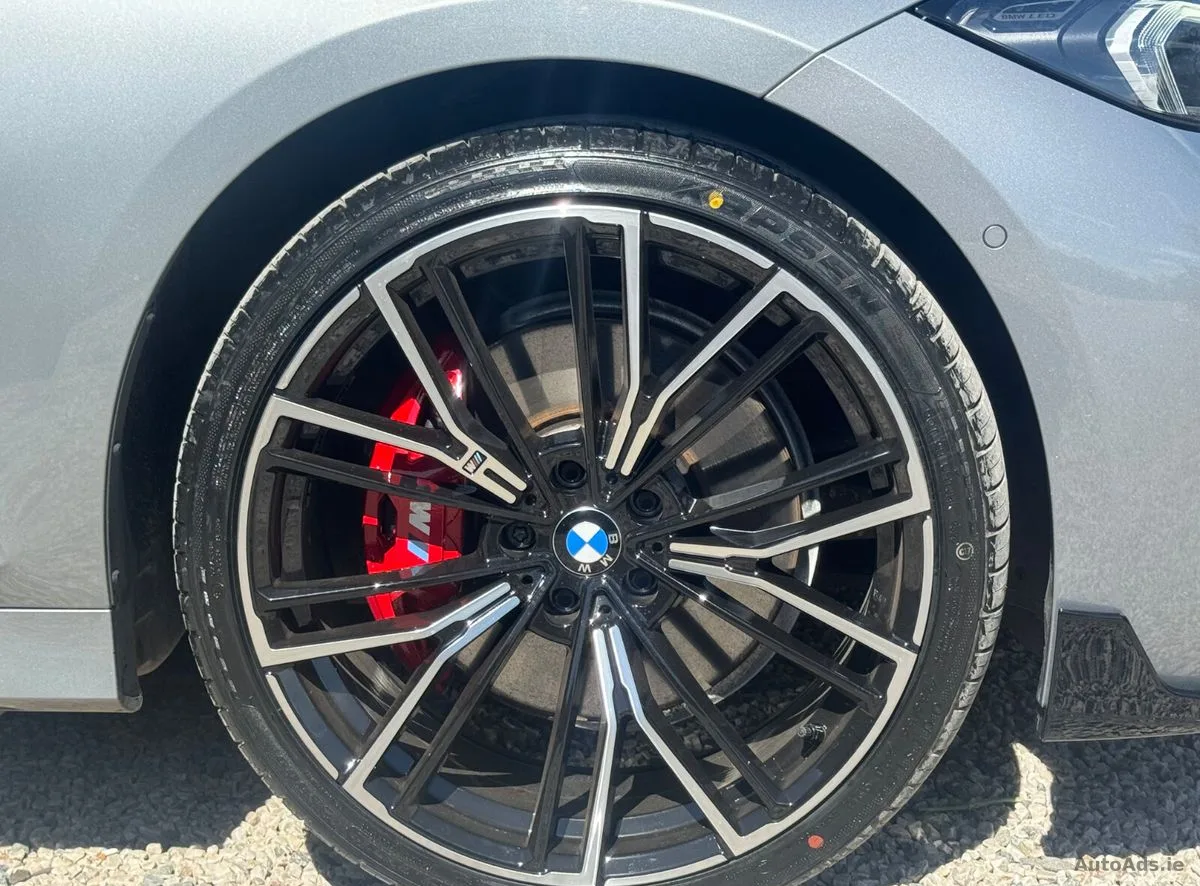 2023 BMW 3-Series – photo 6