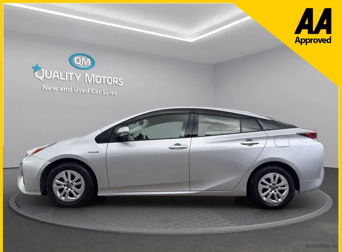 2017 Toyota Prius – photo 4