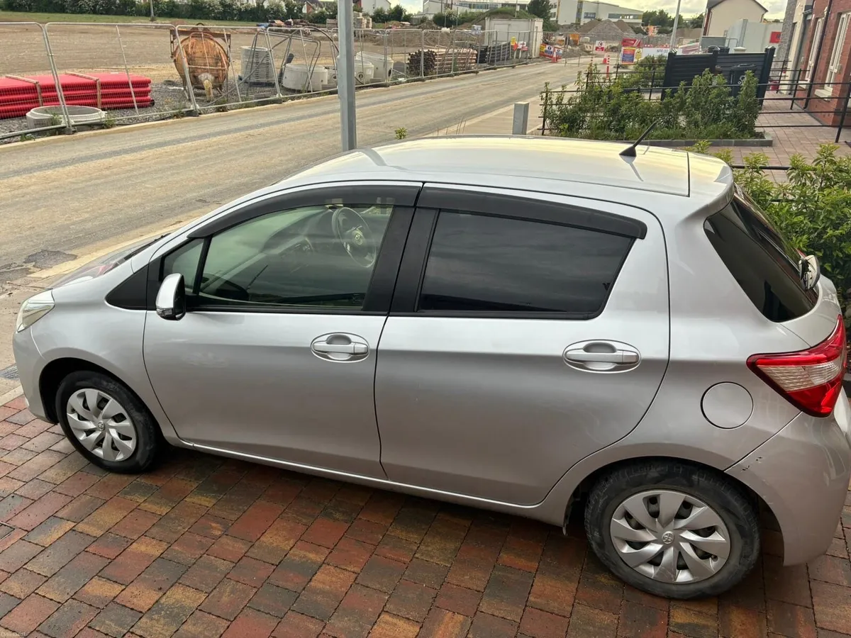 2019 Toyota Vitz – photo 5