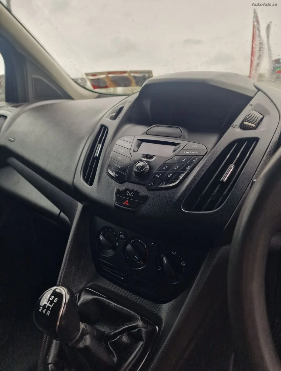 2018 Ford Transit – photo 12
