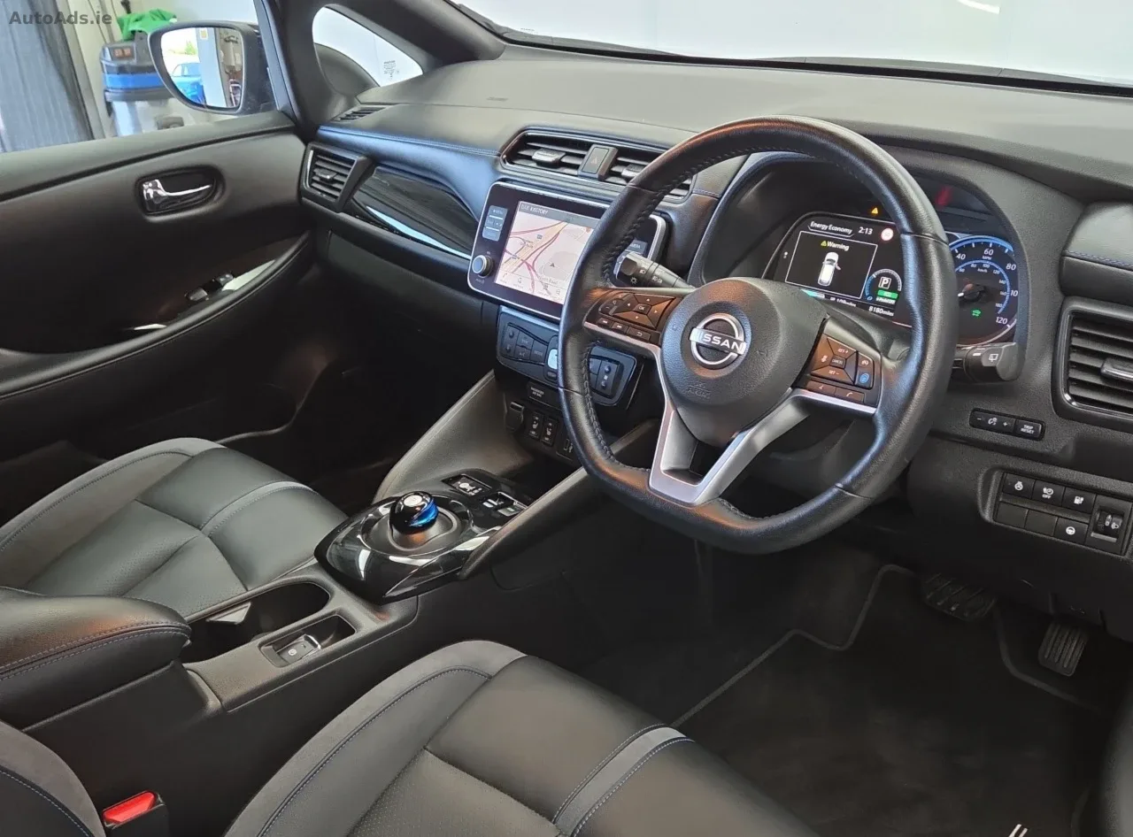 2024 Nissan Leaf – photo 8