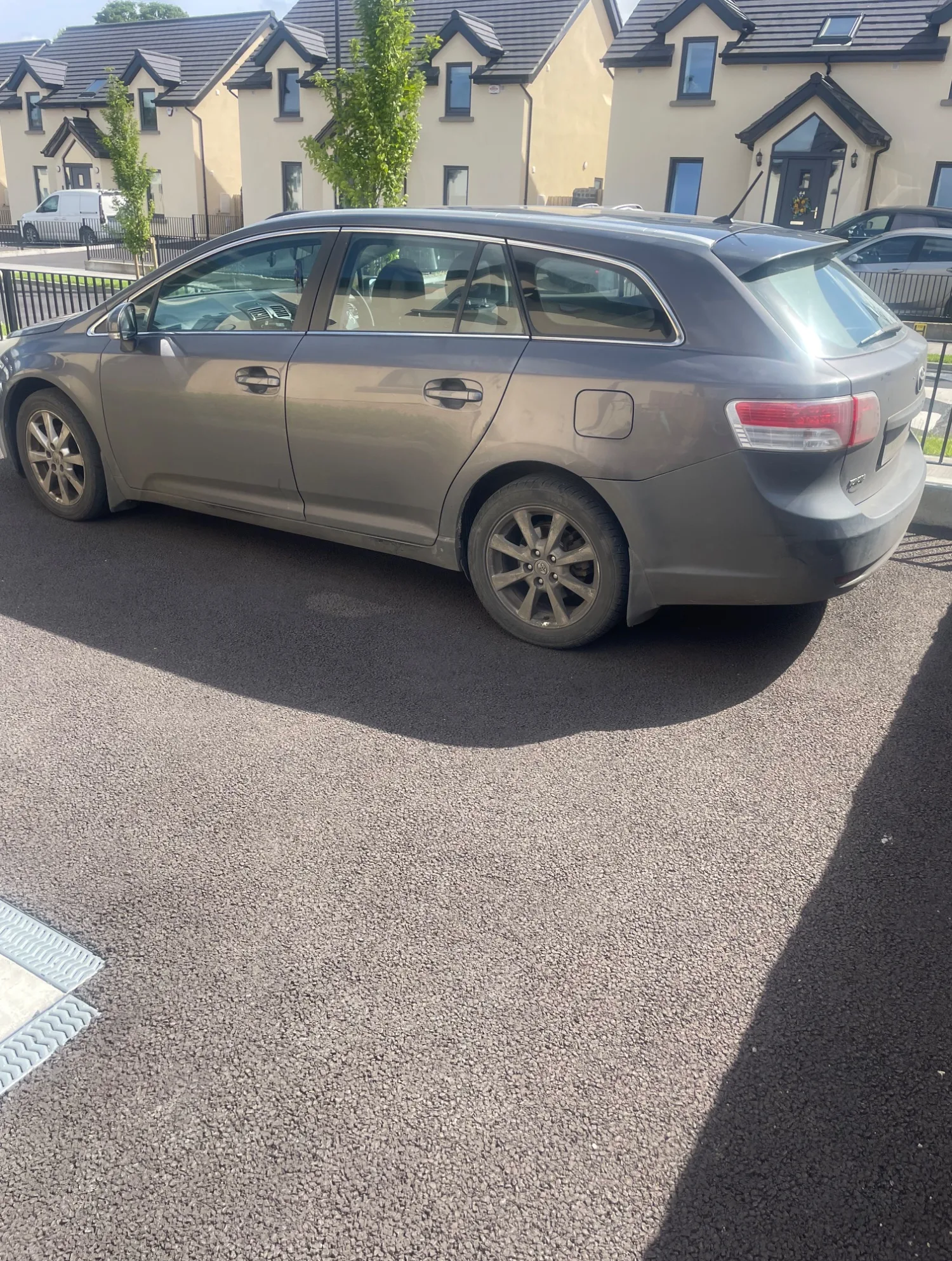 2011 Toyota Avensis – photo 3