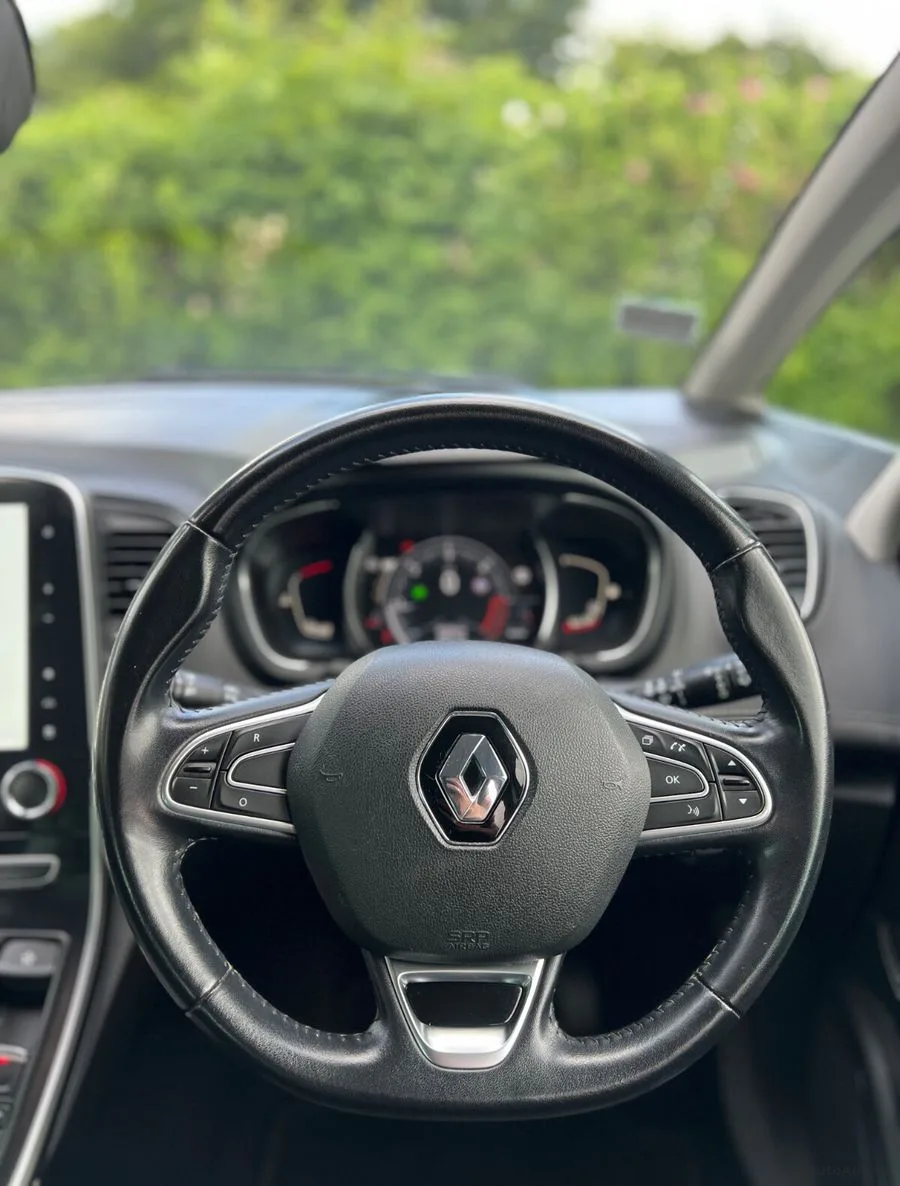 2017 Renault Scenic – photo 14