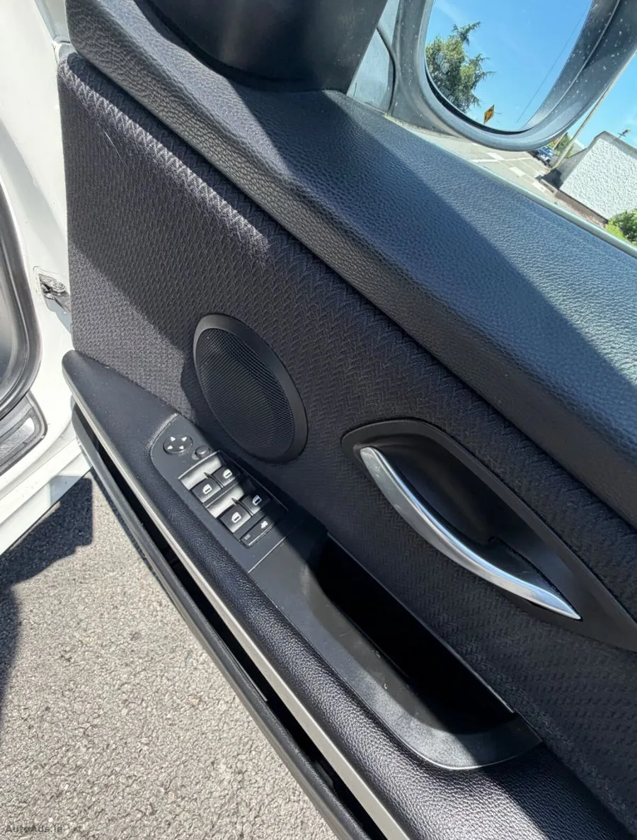 2012 BMW 3-Series – photo 20
