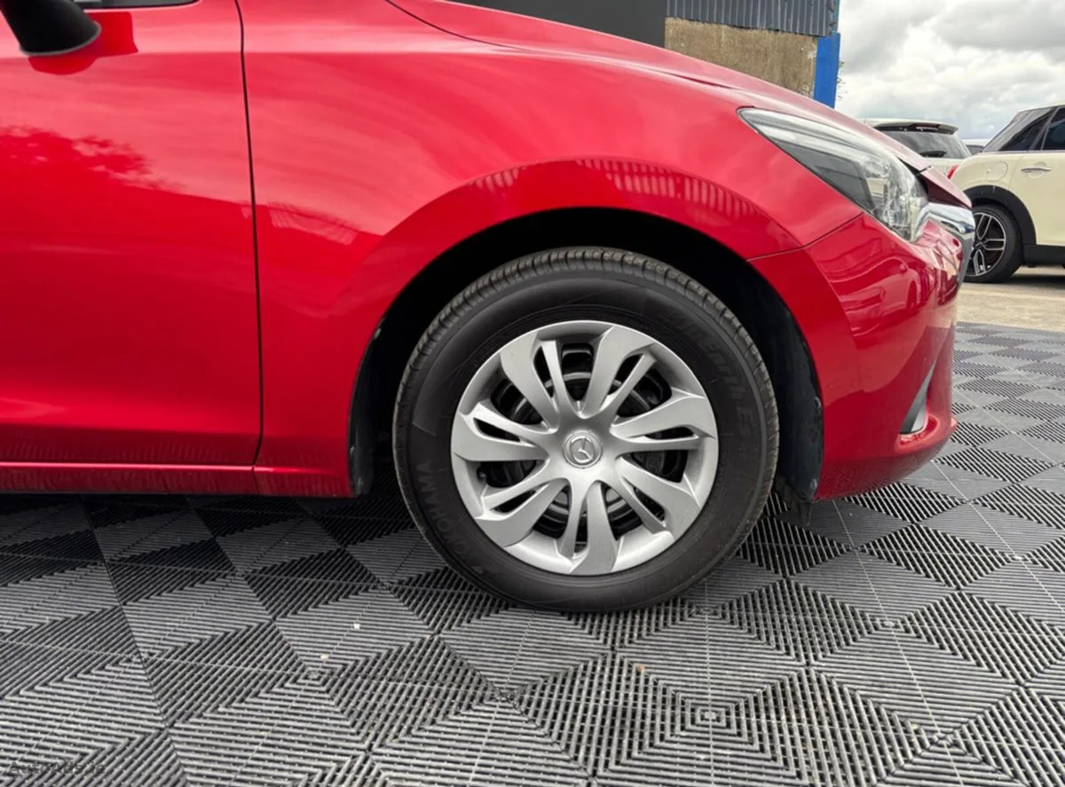 2017 Mazda Demio – photo 2
