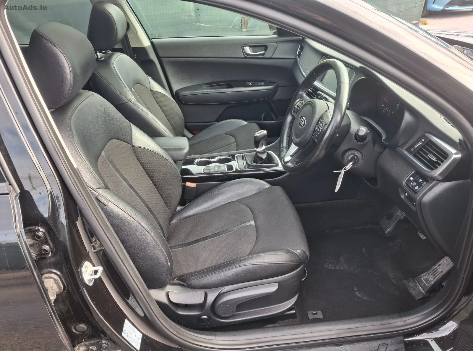 2017 Kia Optima – photo 9
