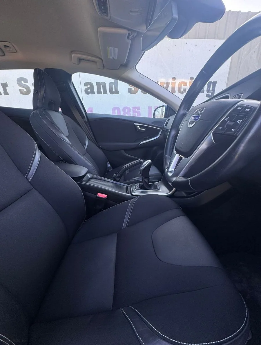 2014 Volvo V40 – photo 20