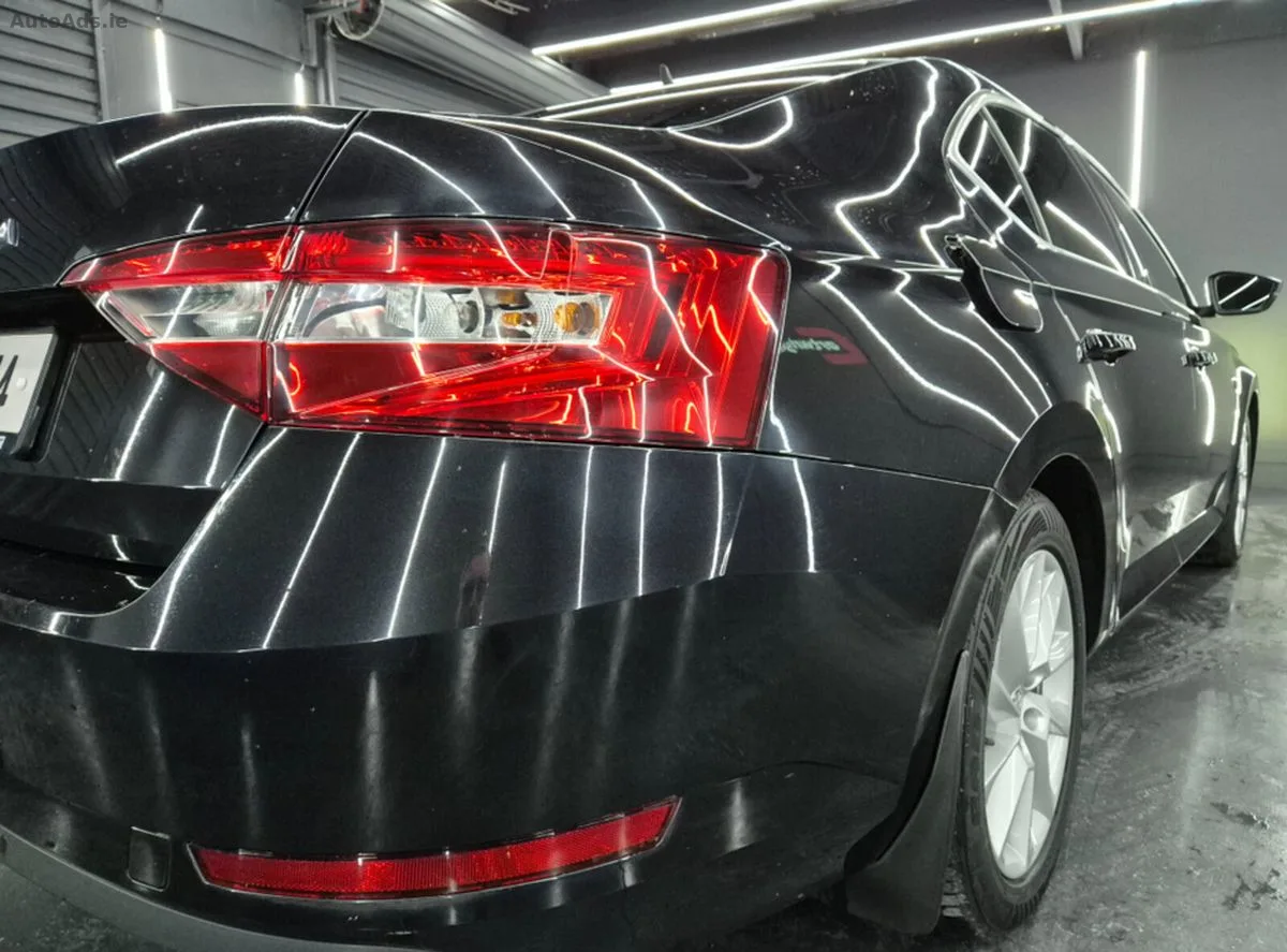 2020 Skoda Superb – photo 18