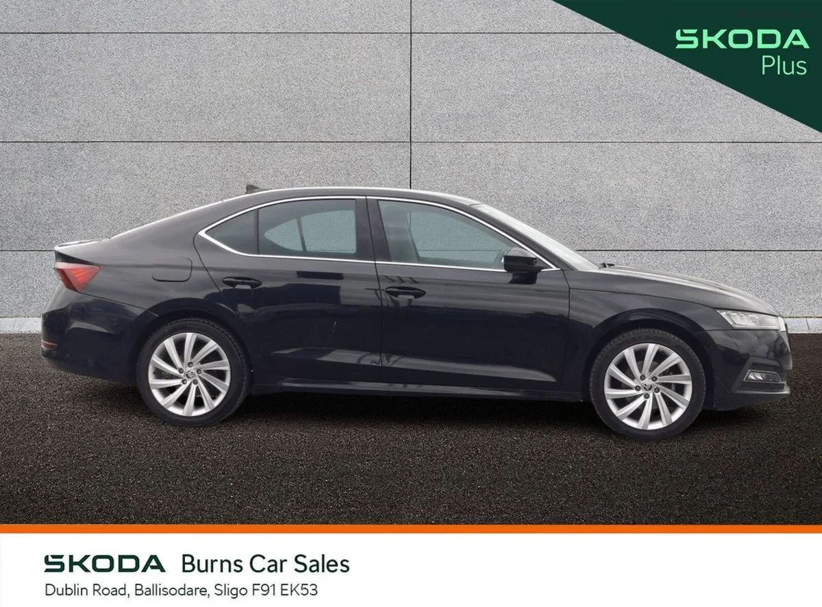 2023 Skoda Octavia – photo 11