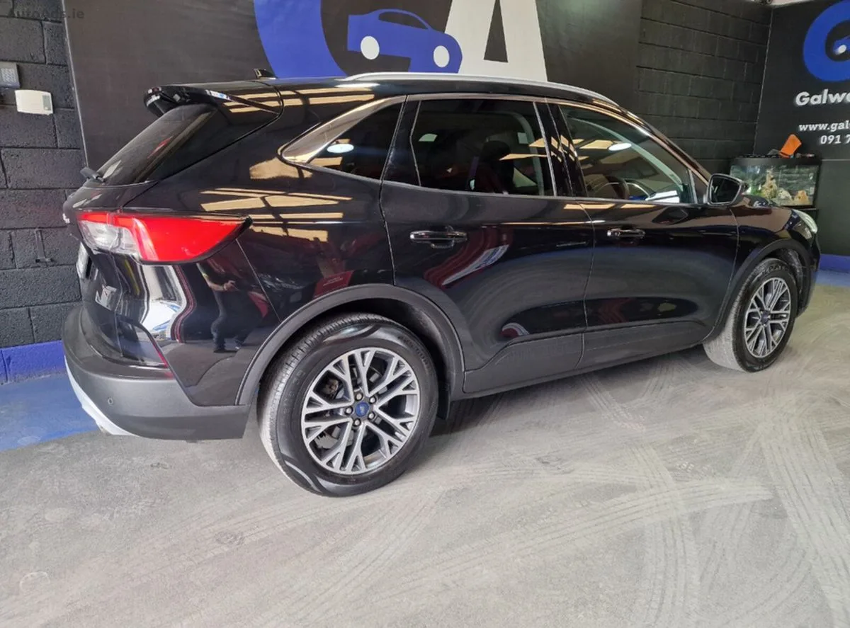 2021 Ford Kuga – photo 10