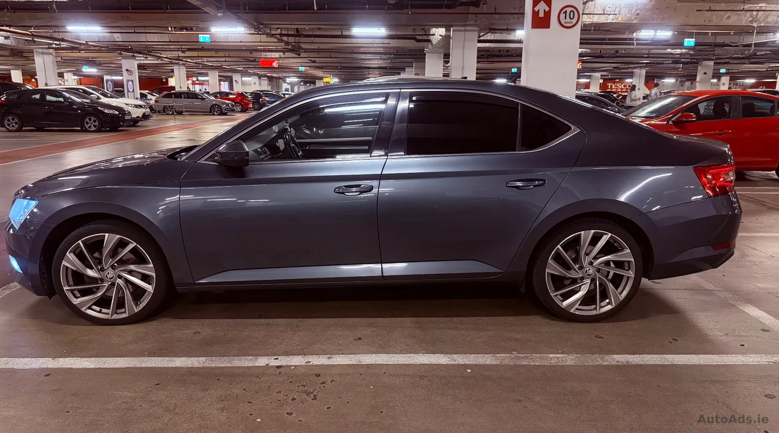 2018 Skoda Superb – photo 4