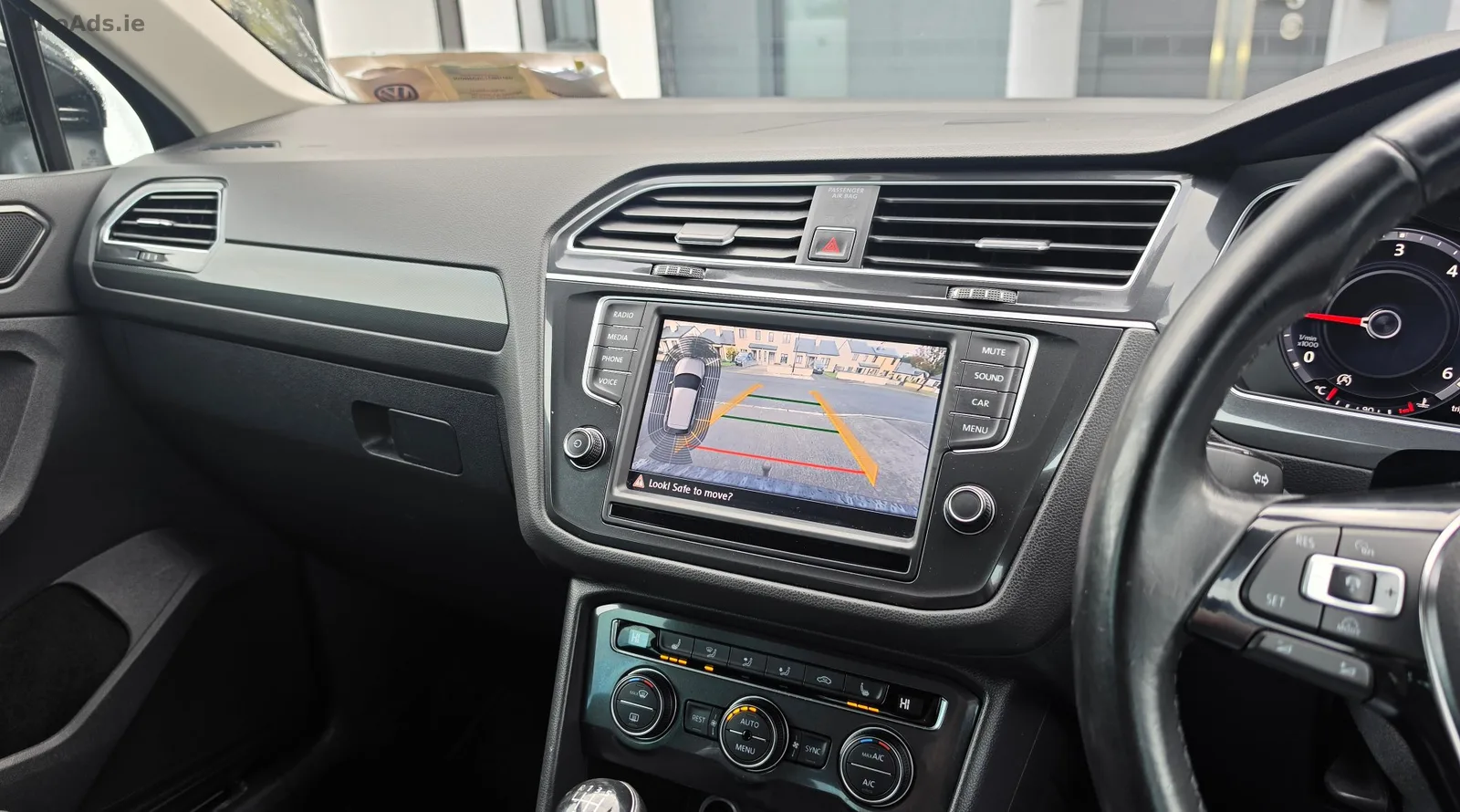 2016 Volkswagen Tiguan – photo 11