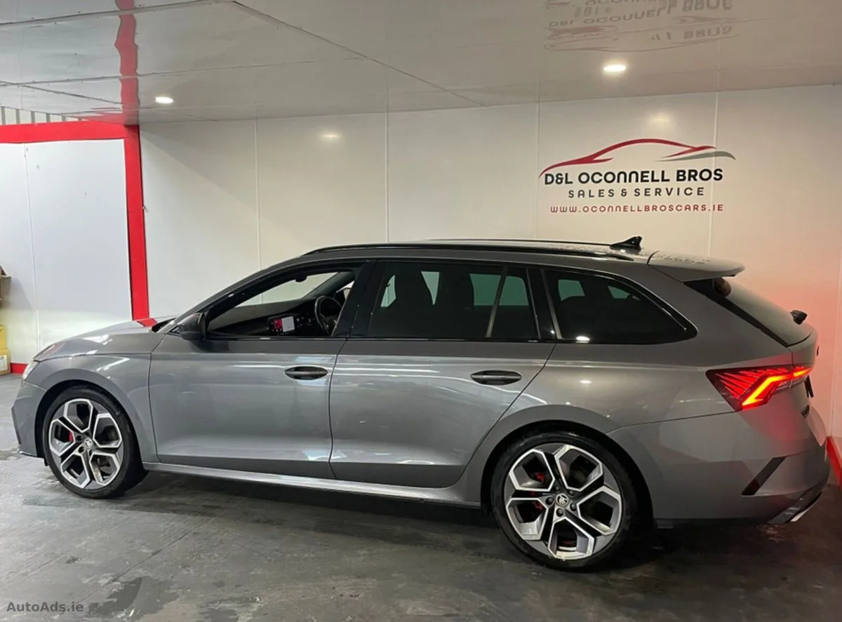 2022 Skoda Octavia – photo 12