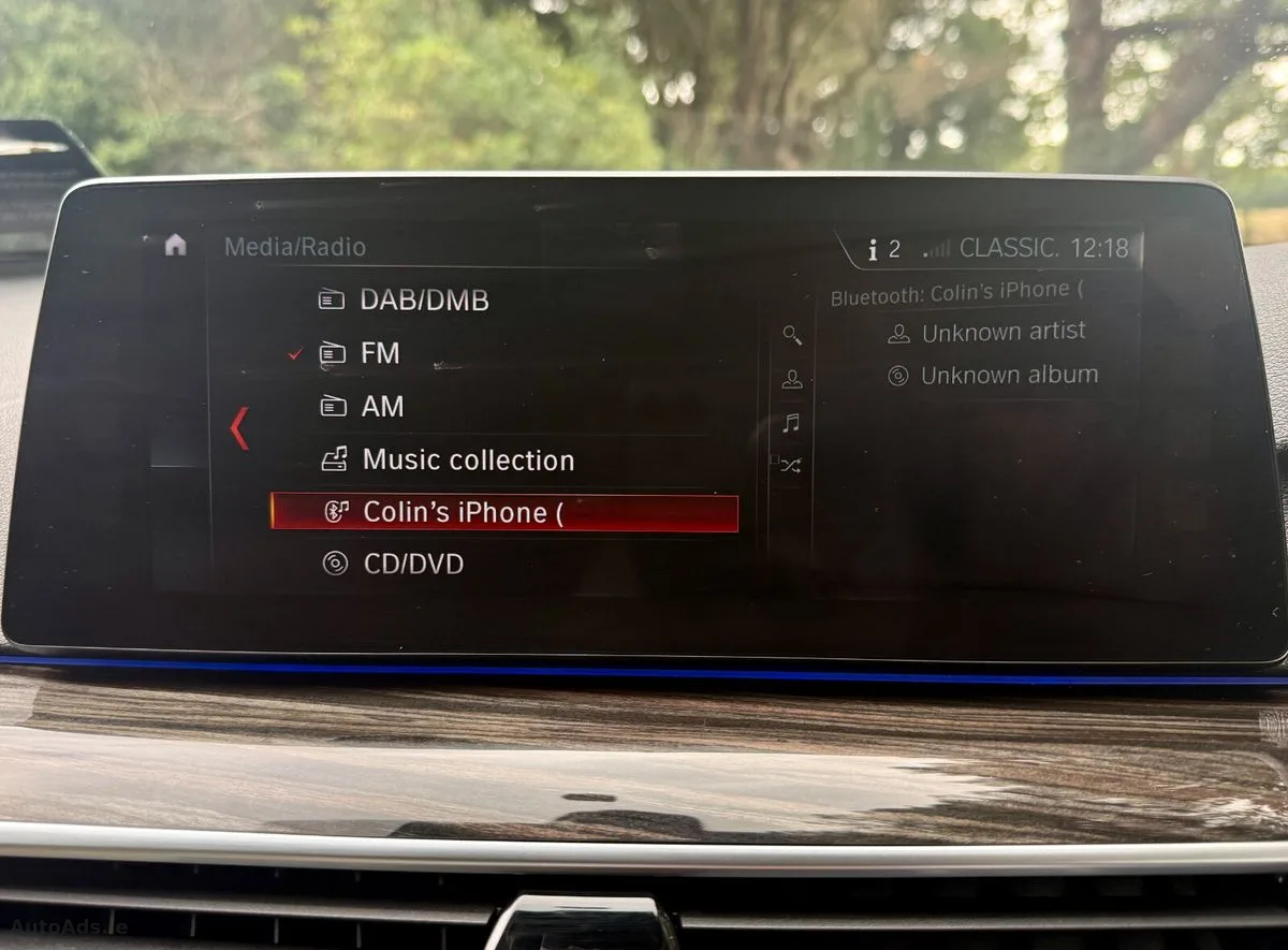 2017 BMW 5-Series – photo 20