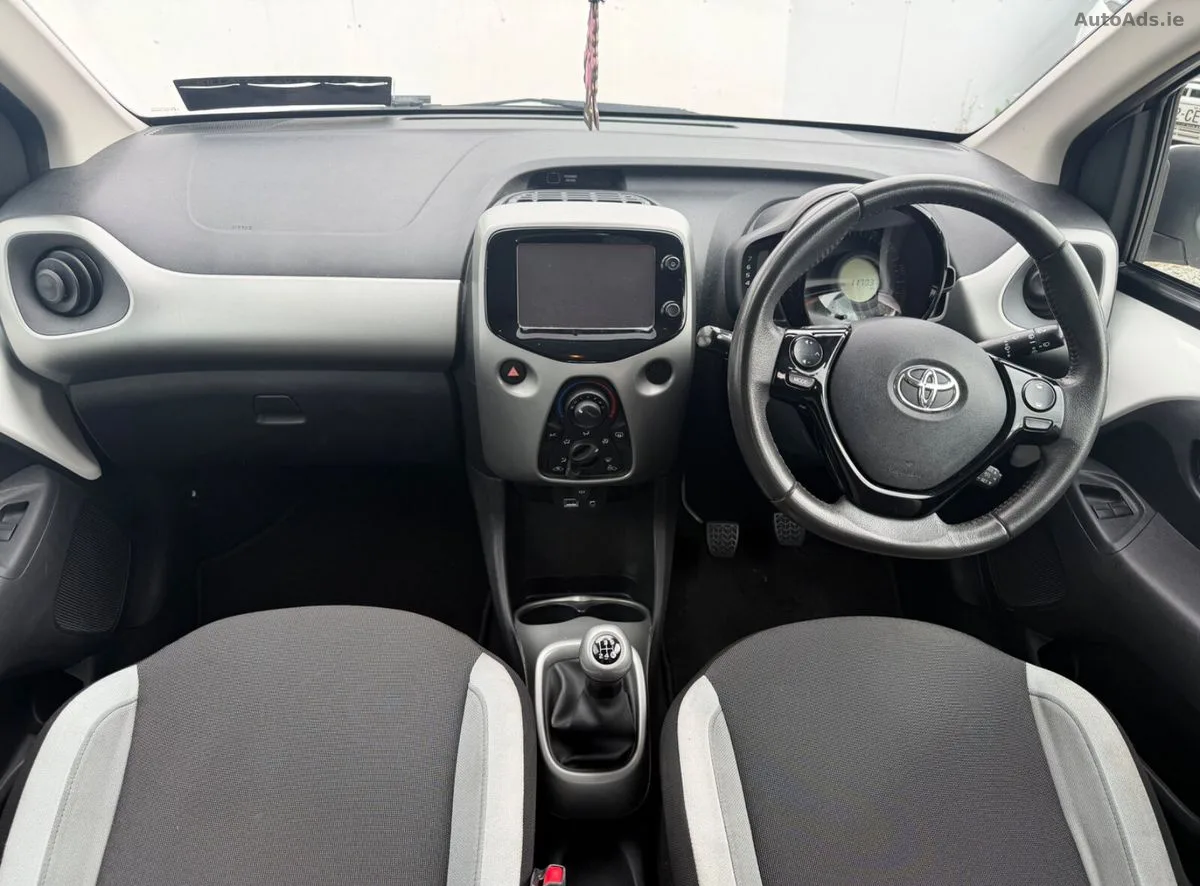 2015 Toyota Aygo – photo 9