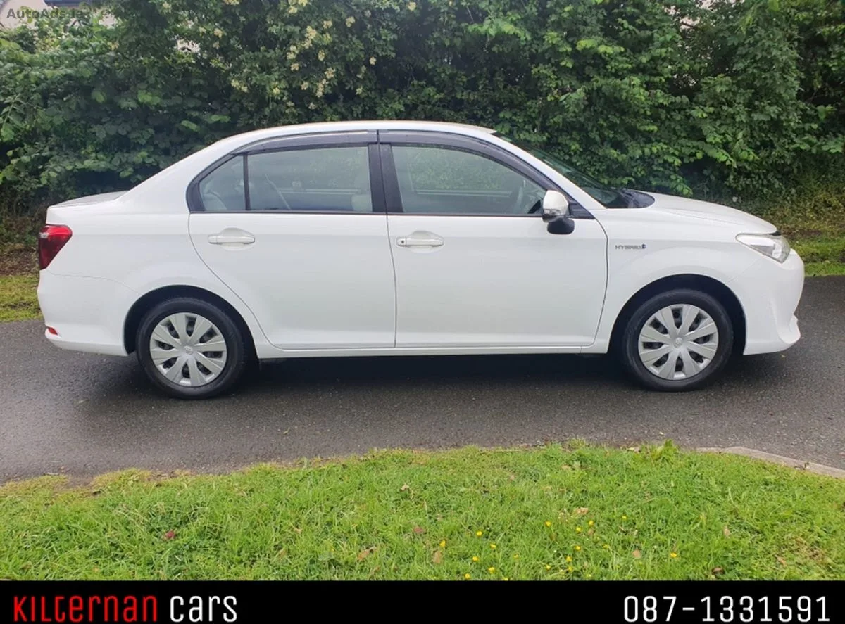 2017 Toyota Corolla – photo 2
