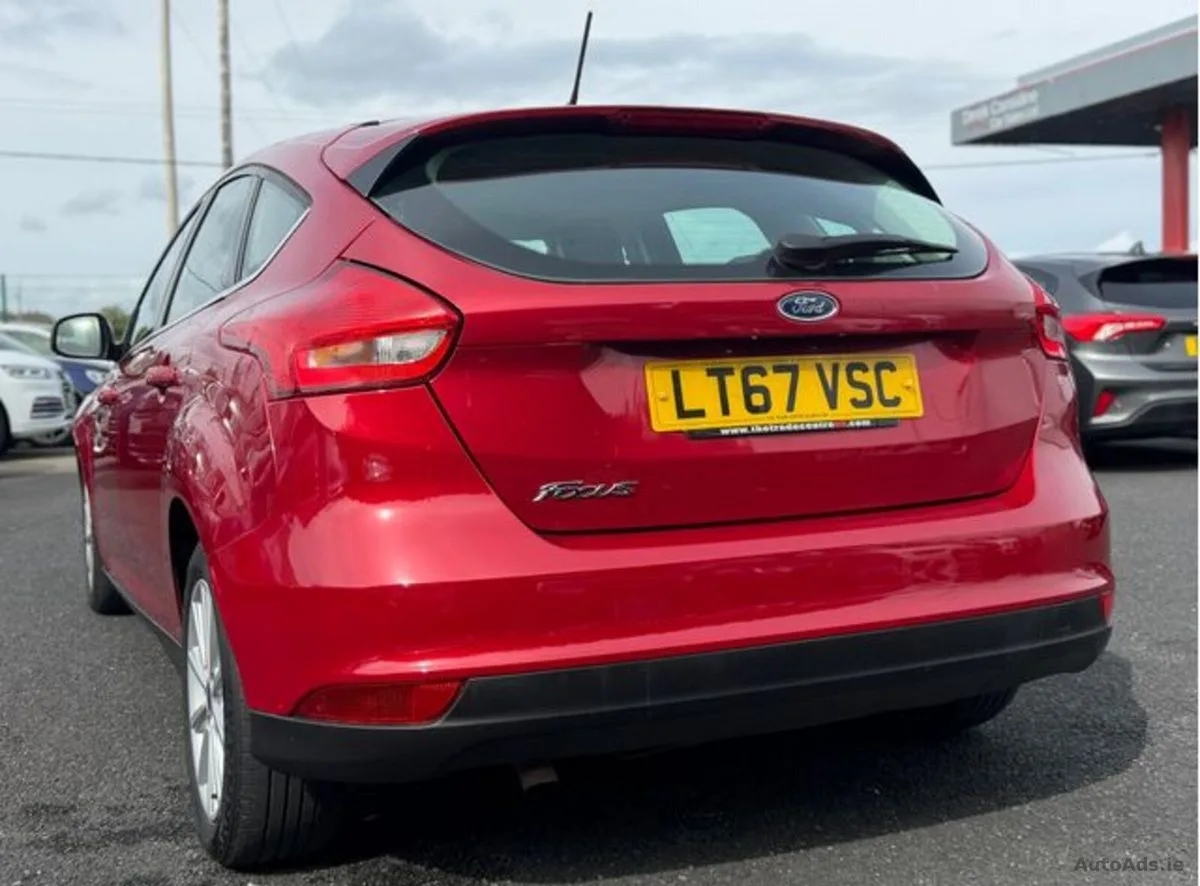 2017 Ford Focus – photo 5