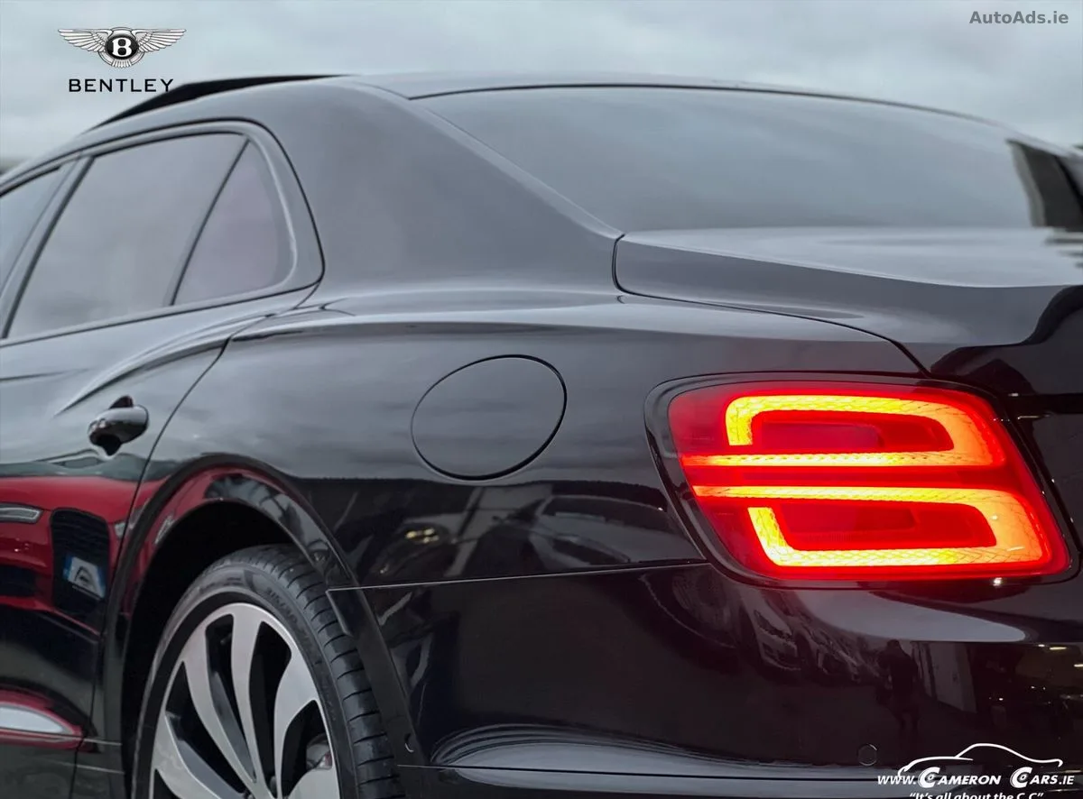 2023 Bentley Flying Spur – photo 13