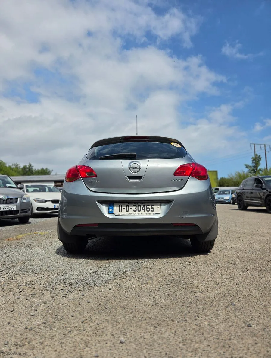 2011 Opel Astra – photo 5