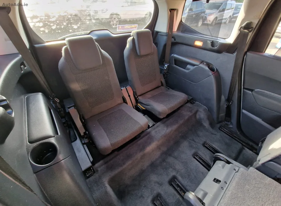 2014 Peugeot 5008 – photo 15