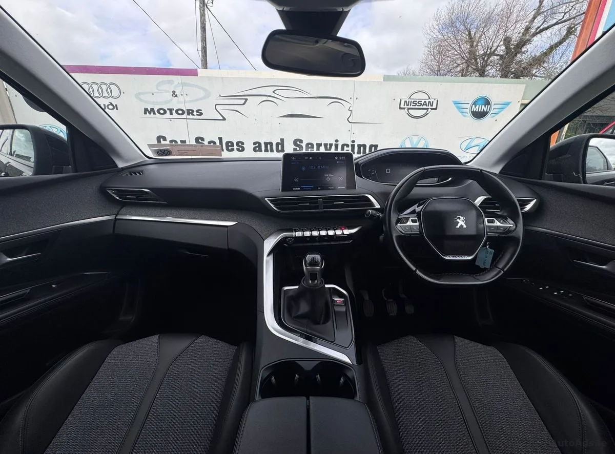 2019 Peugeot 5008 – photo 16