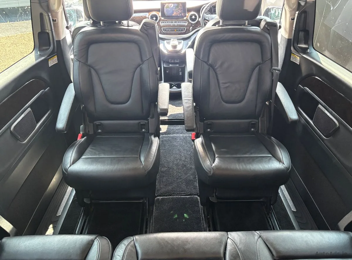 2017 Mercedes-Benz V-Class – photo 12