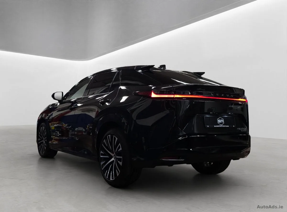 2024 Lexus RZ – photo 4