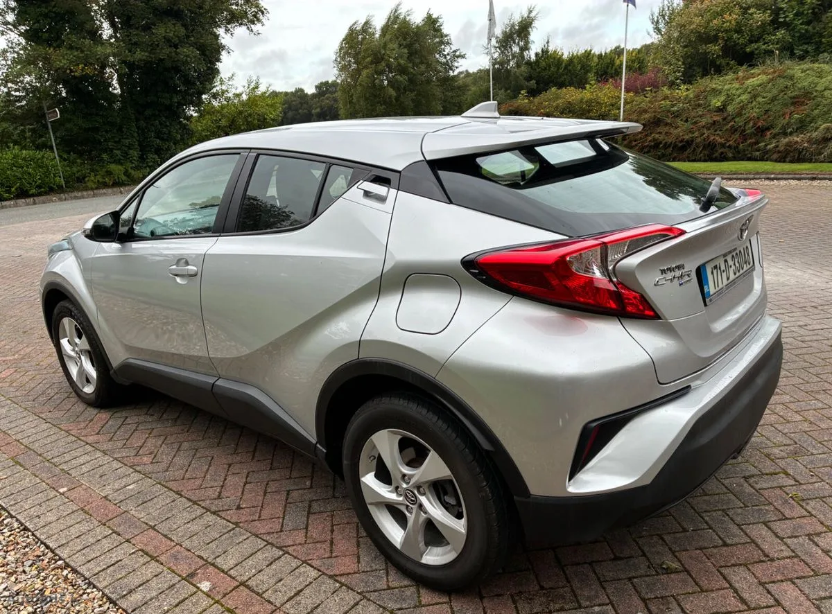 2017 Toyota C-HR – photo 9