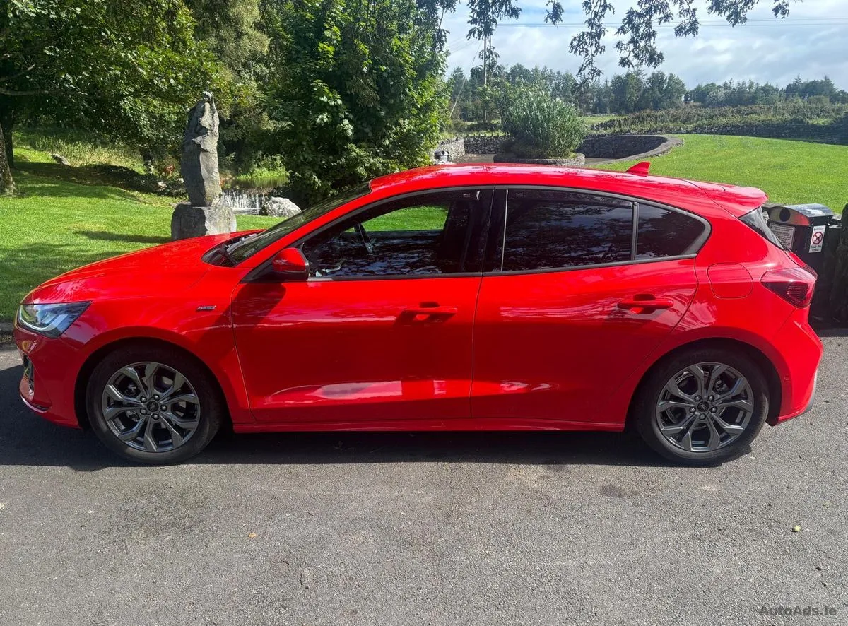 2025 Ford Focus – photo 8