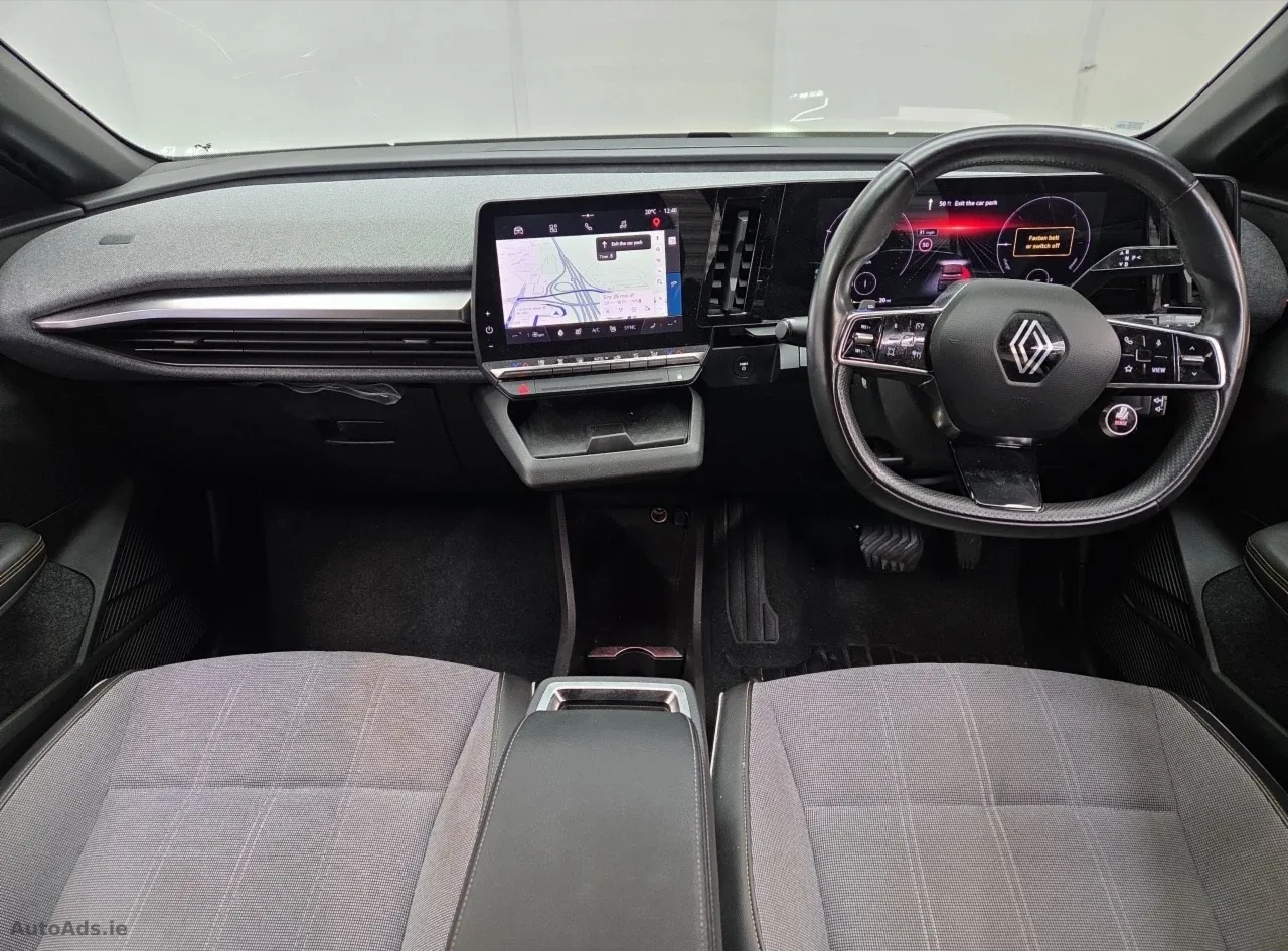 2024 Renault Megane E-Tech – photo 2