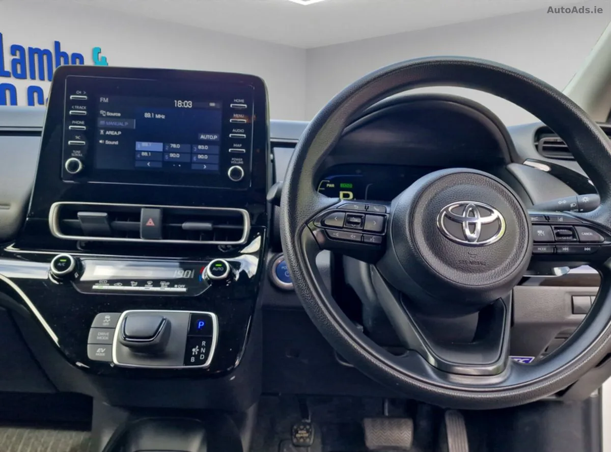 2021 Toyota Aqua – photo 10