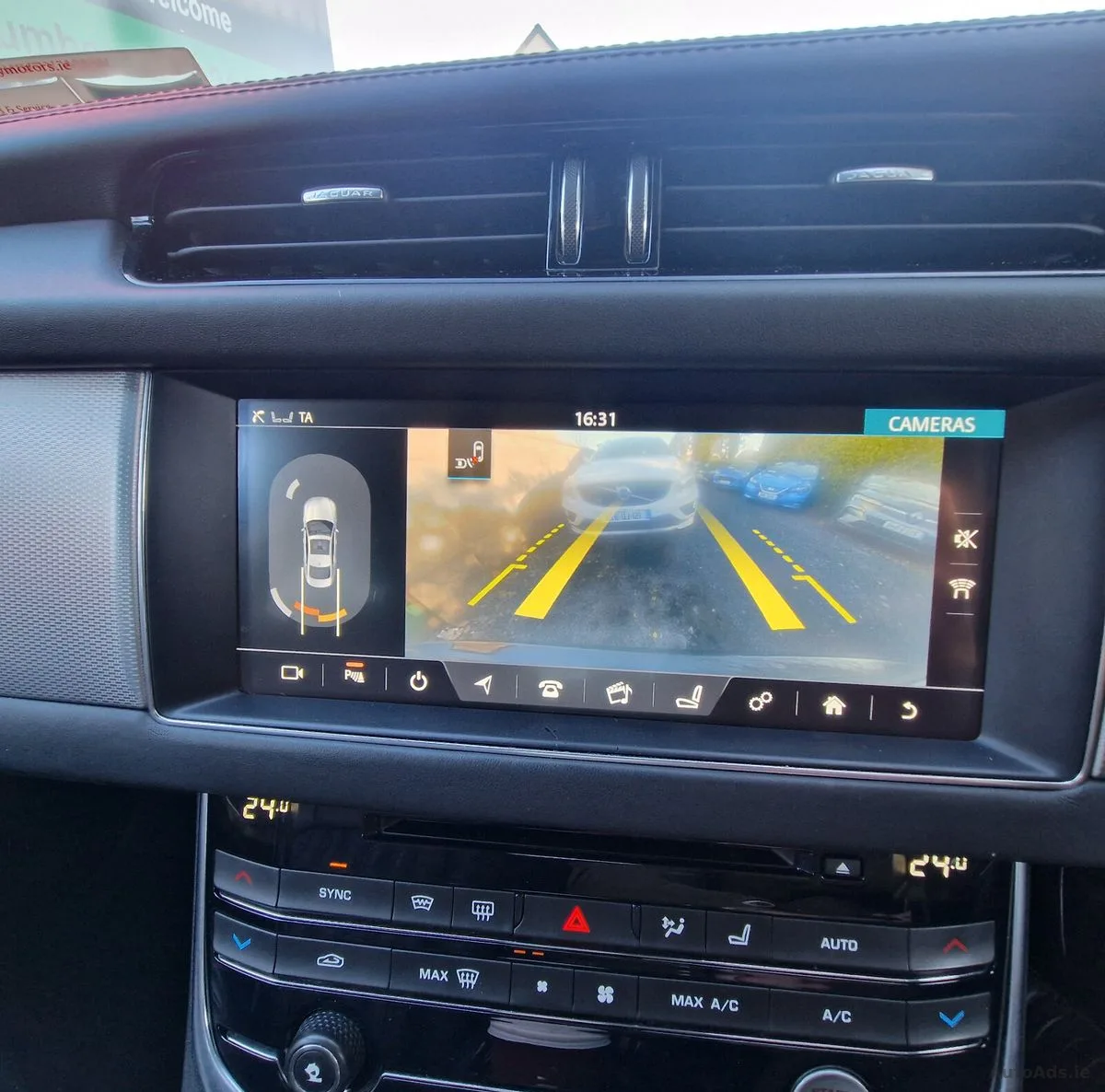 2017 Jaguar XF – photo 9