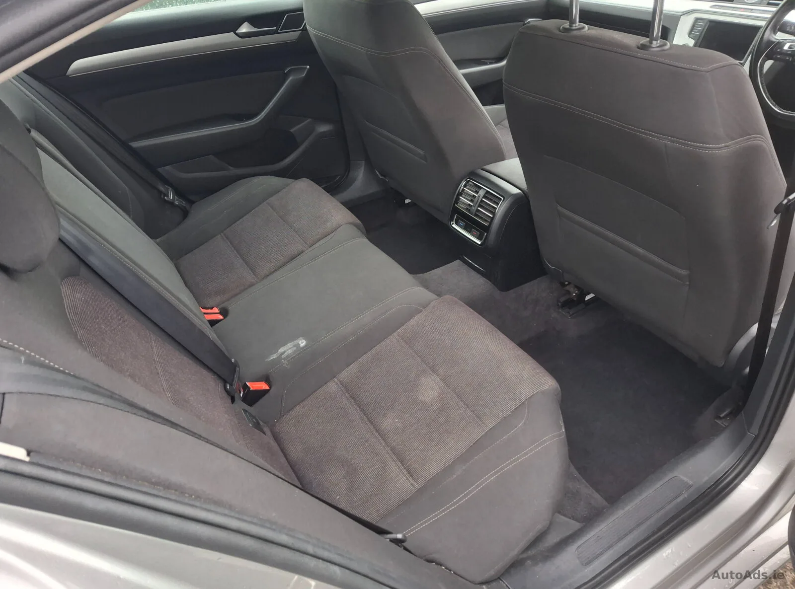 2015 Volkswagen Passat – photo 11